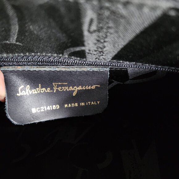 Salvatore Ferragamo EUC Gancini Bag, Ferragamo Vara wallet 4 Pc Set set w/COA - Picture 8 of 17